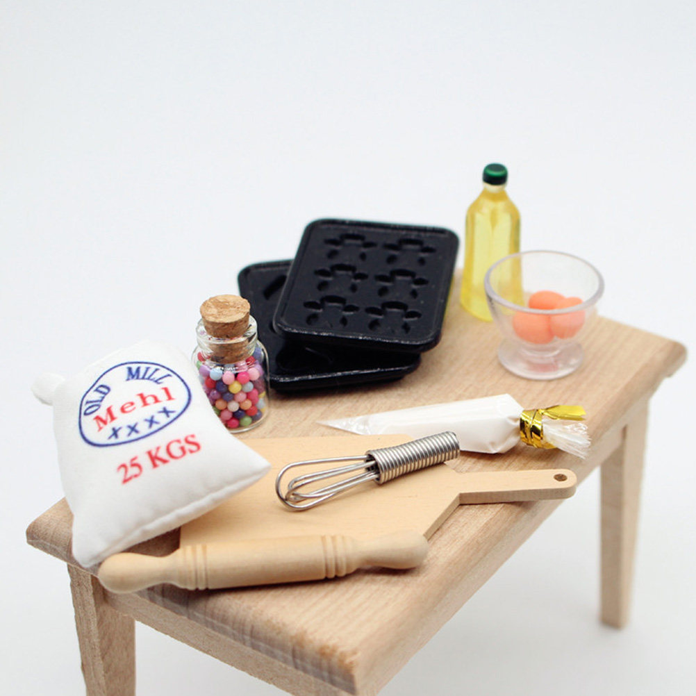 ドールハウスのキッチンを飾るのに最適な、リアルなミニチュアの - Kitchen Kids Baking Set のレビューと価格